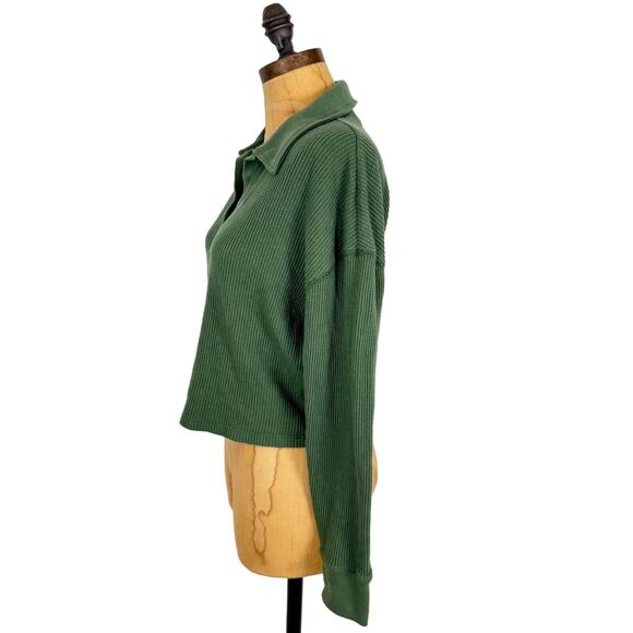 ABERCROMBIE & FITCH Waffle Polo Cropped Thermal Top S Green Long Sleeve EUC B52 - Picture 4 of 6